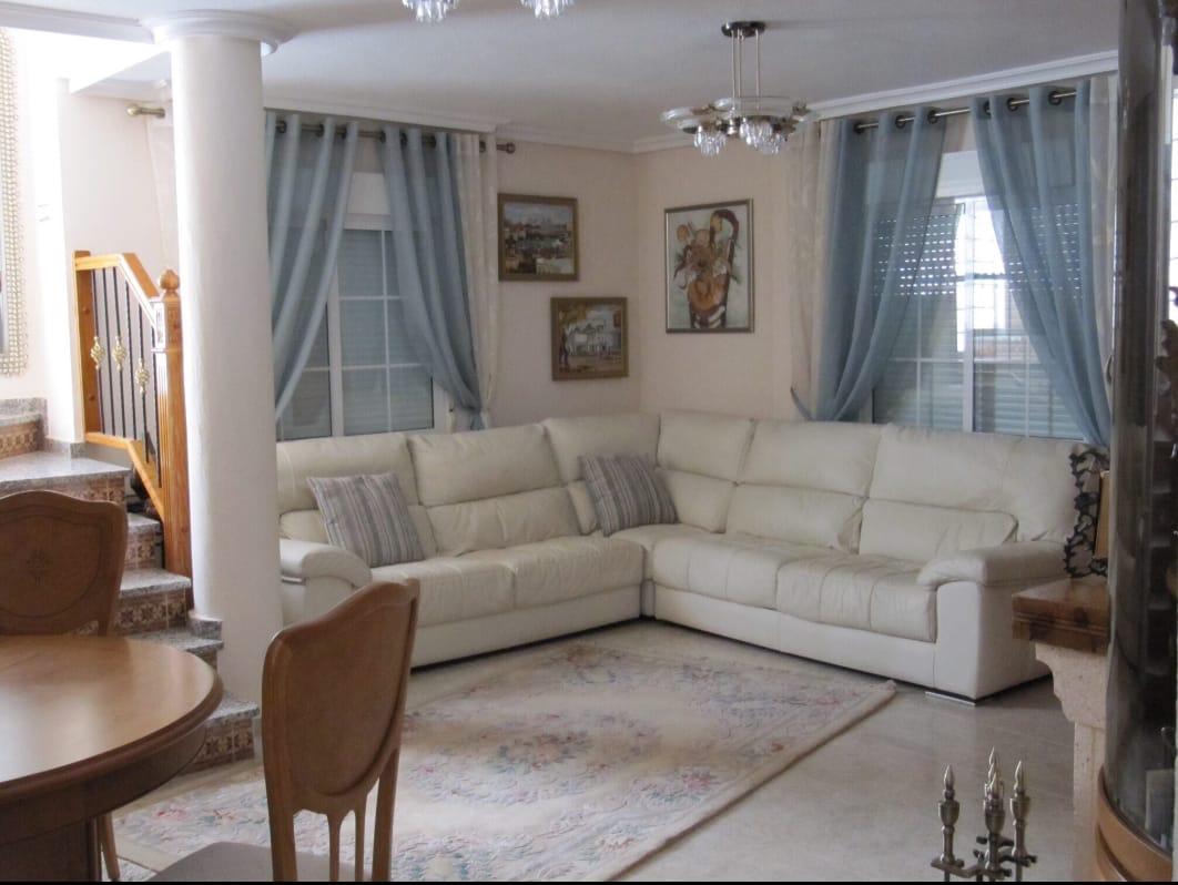 Вилла в аренде в Villamartín-Las Filipinas (Orihuela)