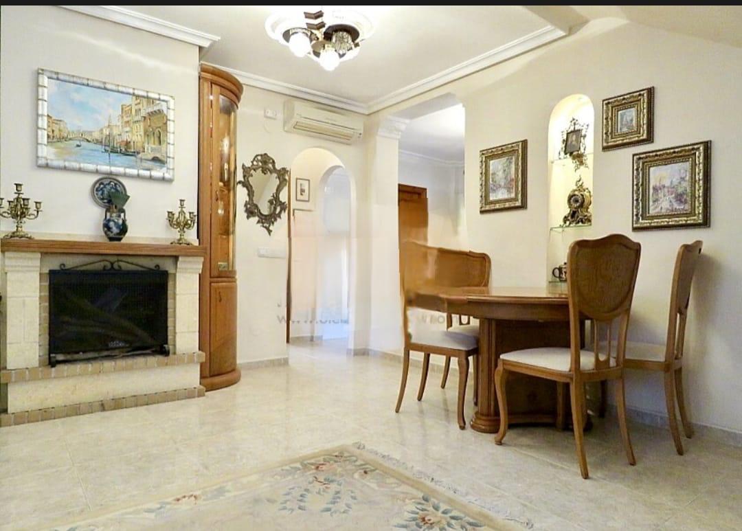 Вилла в аренде в Villamartín-Las Filipinas (Orihuela)