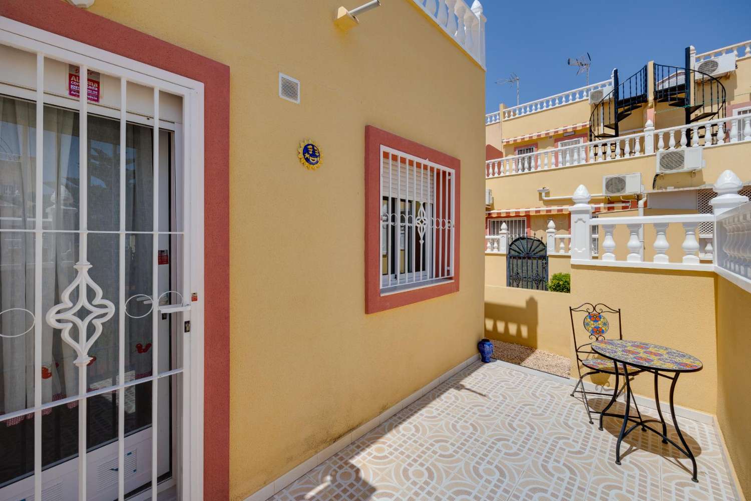 Дом в продаже в La Zenia (Orihuela)