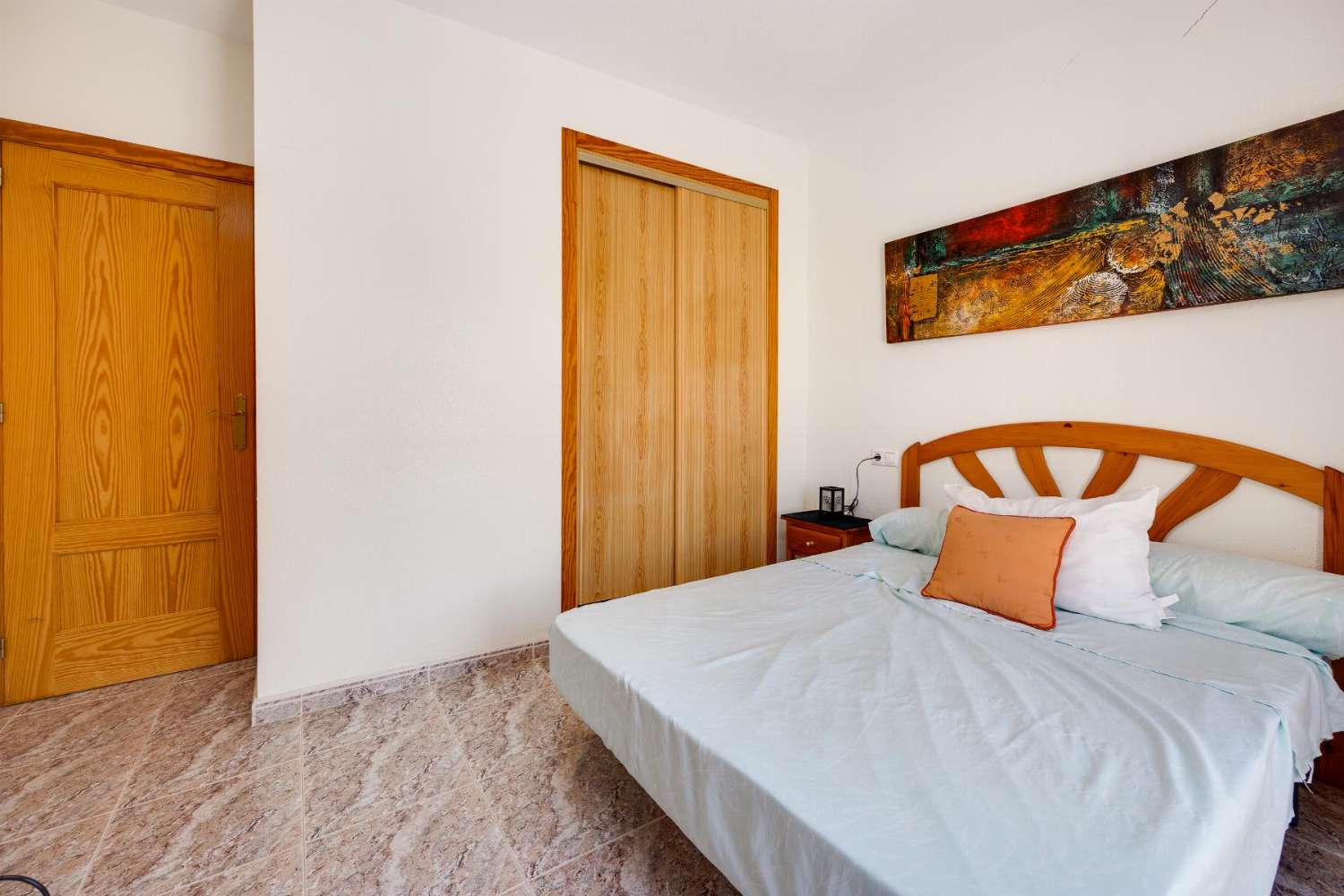 Дом в продаже в La Zenia (Orihuela)