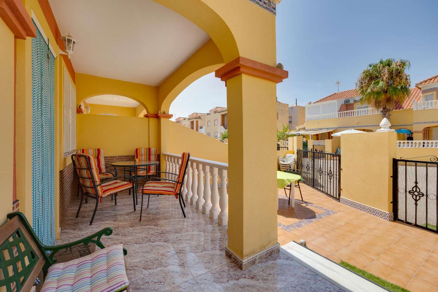 Дом в продаже в La Zenia (Orihuela)