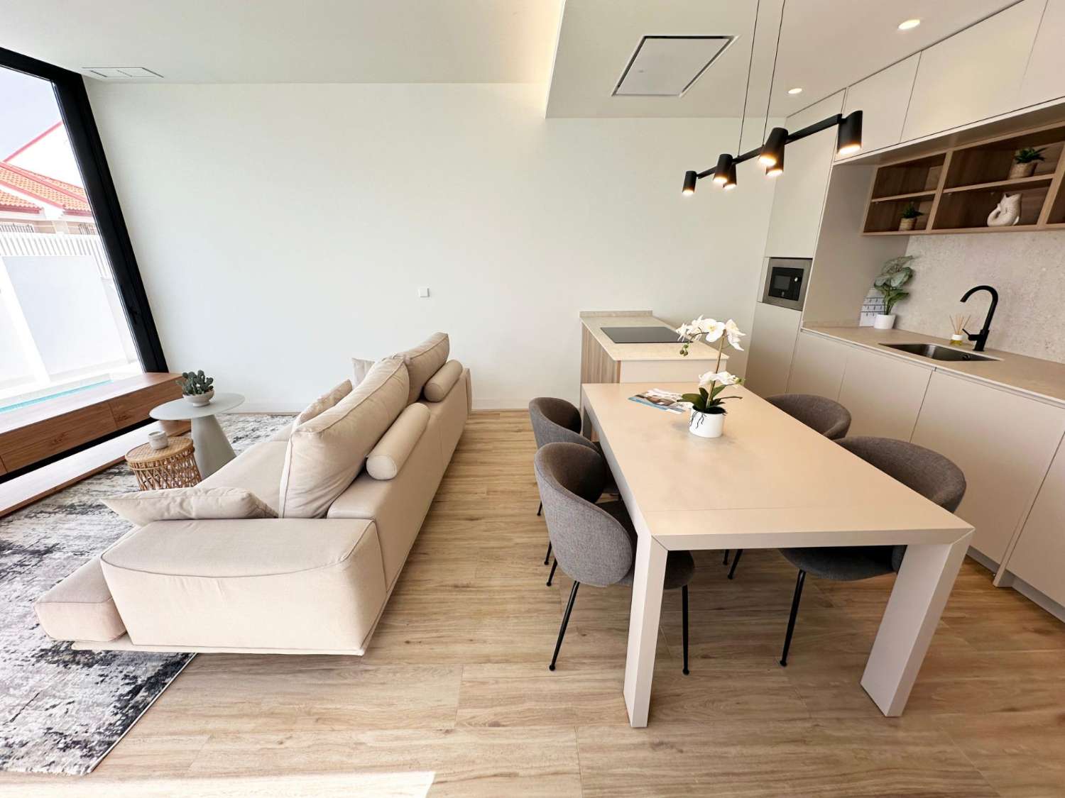 فيلا للبيع في Torre de la Horadada (Pilar de la Horadada)