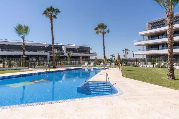 Apartment for holidays in Torreta (Torrevieja)