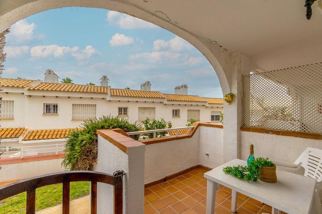 Apartamento en venta en Aguamarina (Orihuela)