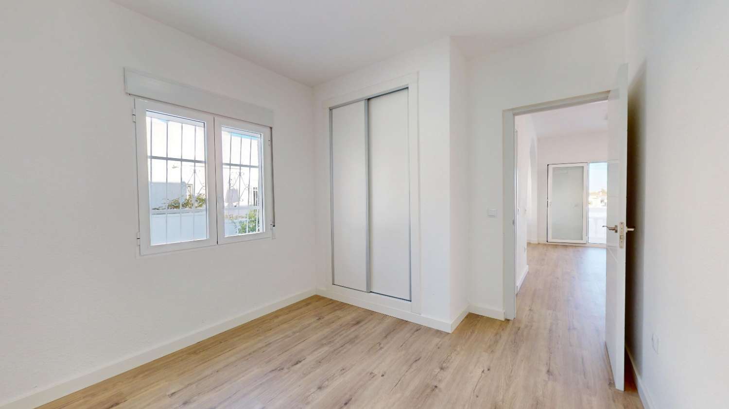 Bungalow en venta en Villamartín-Las Filipinas (Orihuela)