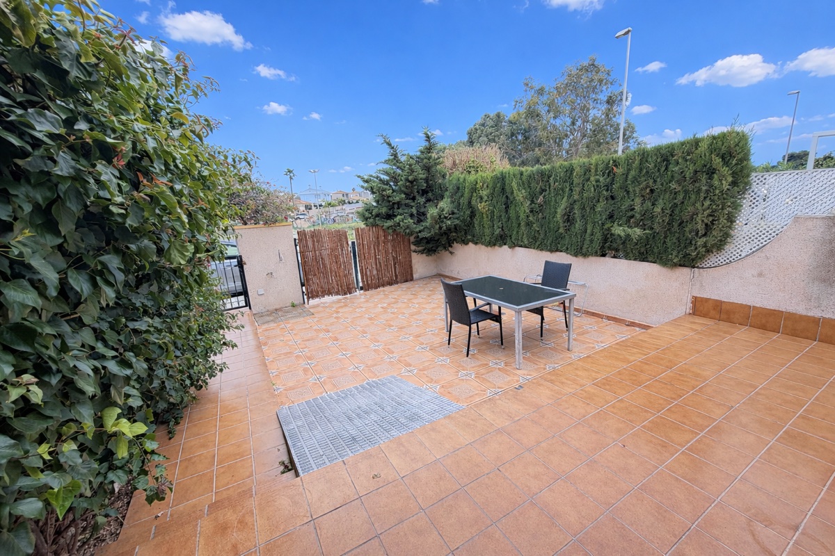 Bungalow en venta en Cabo Roig (Orihuela)
