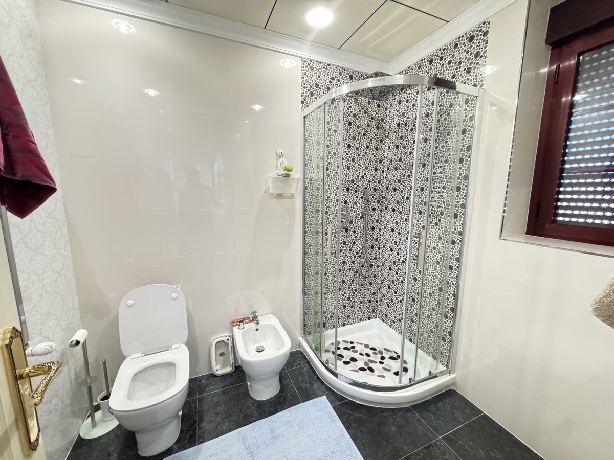 Villa en venta en Cabo Roig (Orihuela)