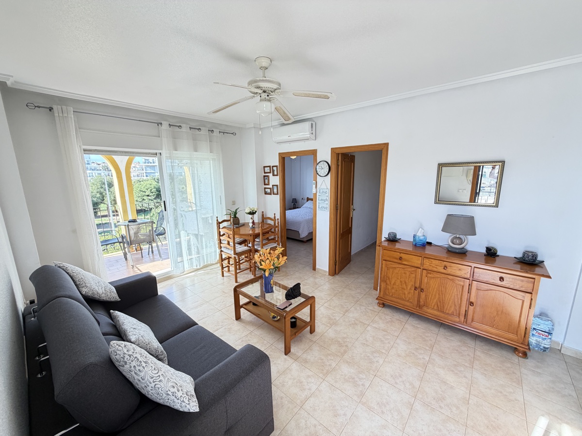 Apartamento en venta en La Zenia (Orihuela)