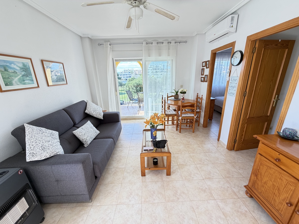 Apartamento en venta en La Zenia (Orihuela)