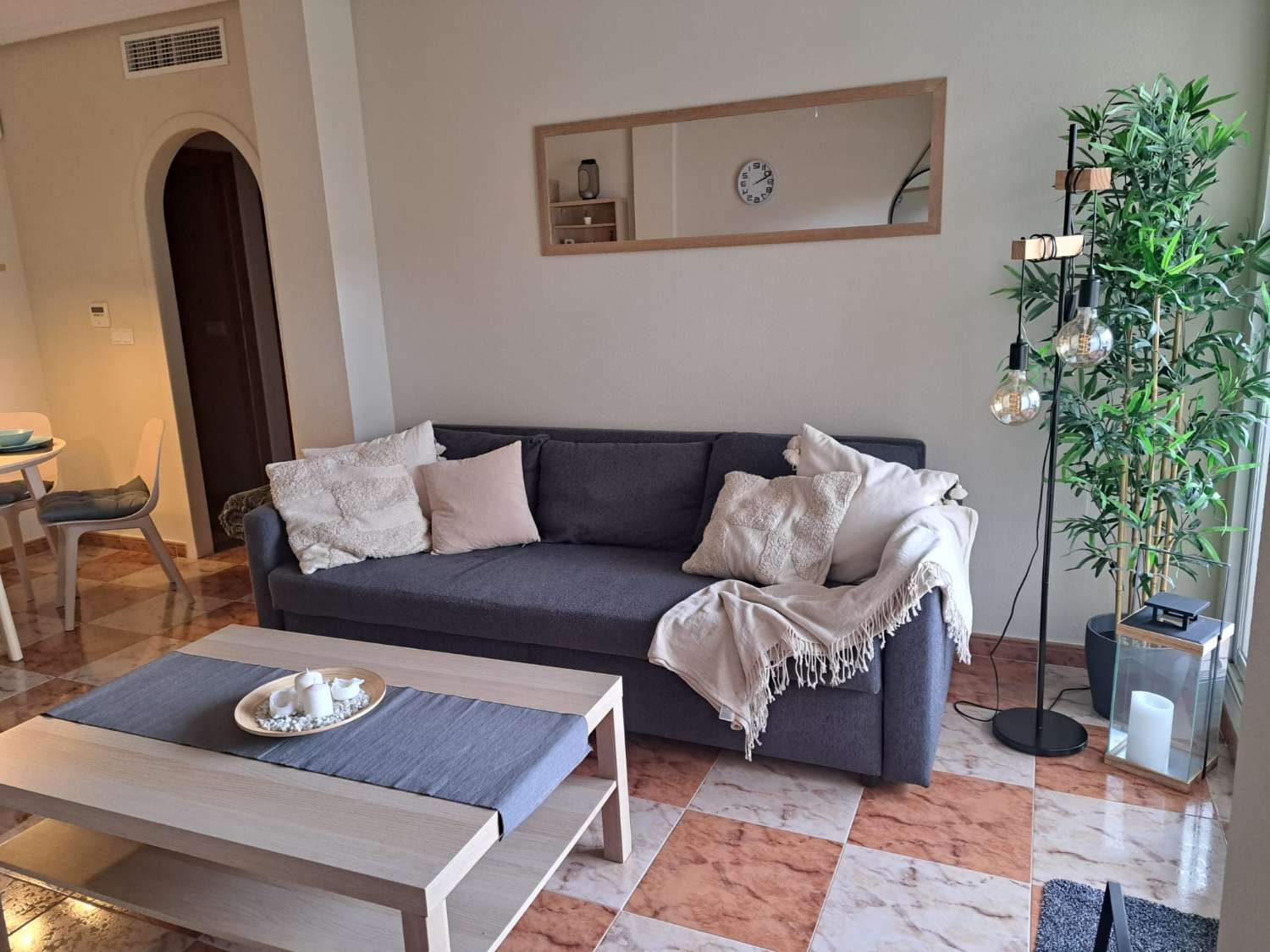 Appartment für ferien in Villamartín-Las Filipinas (Orihuela)