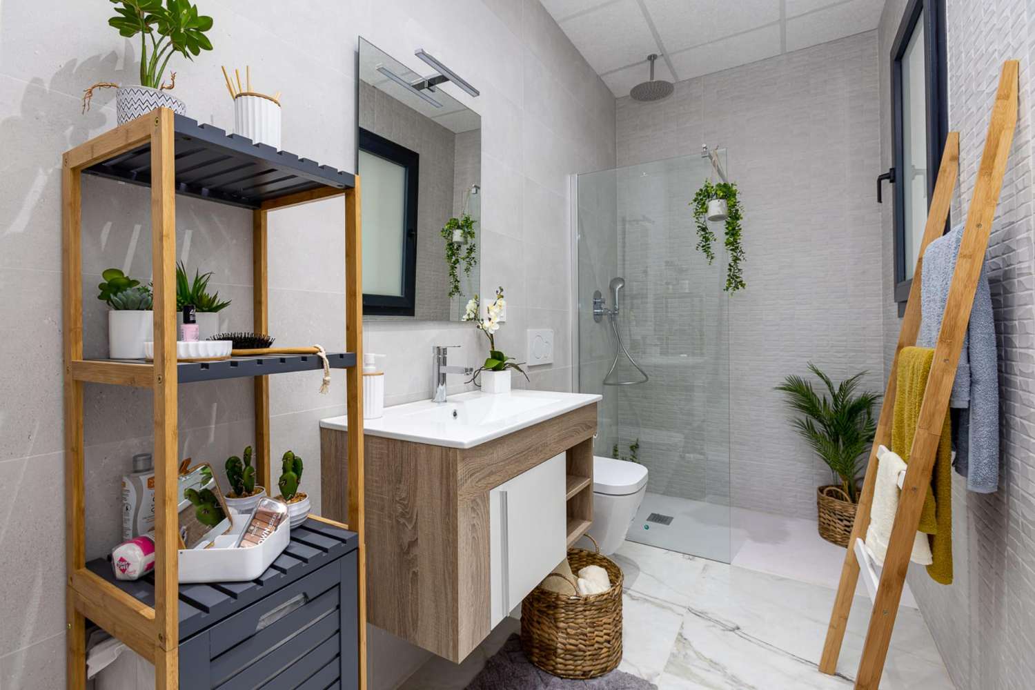 Bungalow en Ciudad Quesada - Oportunidad Única