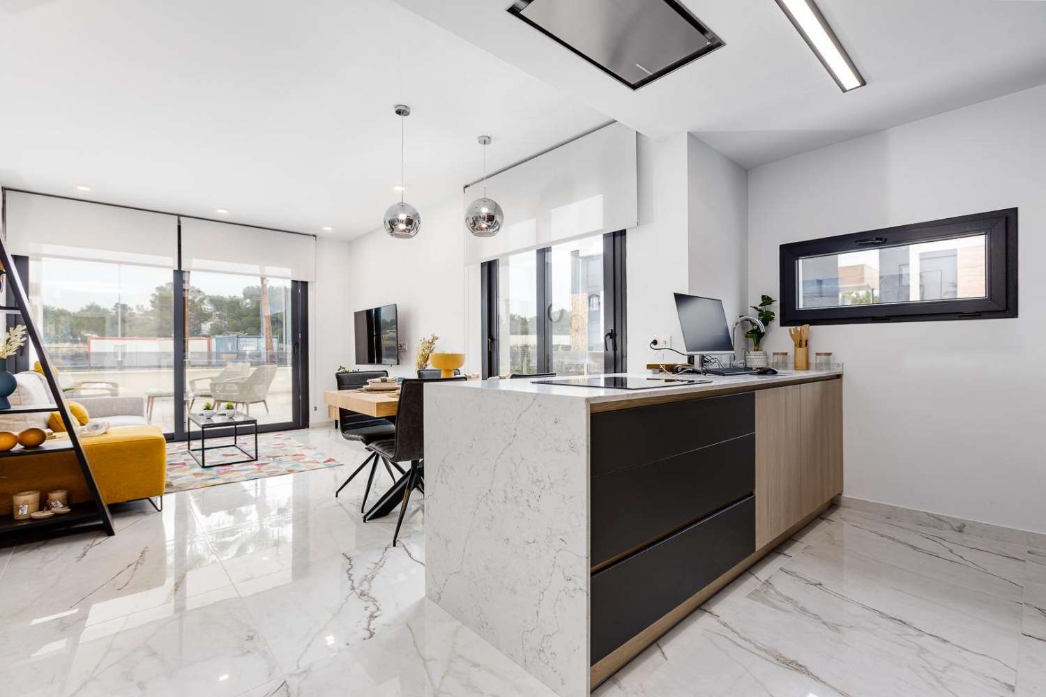 Bungalow en Ciudad Quesada - Oportunidad Única