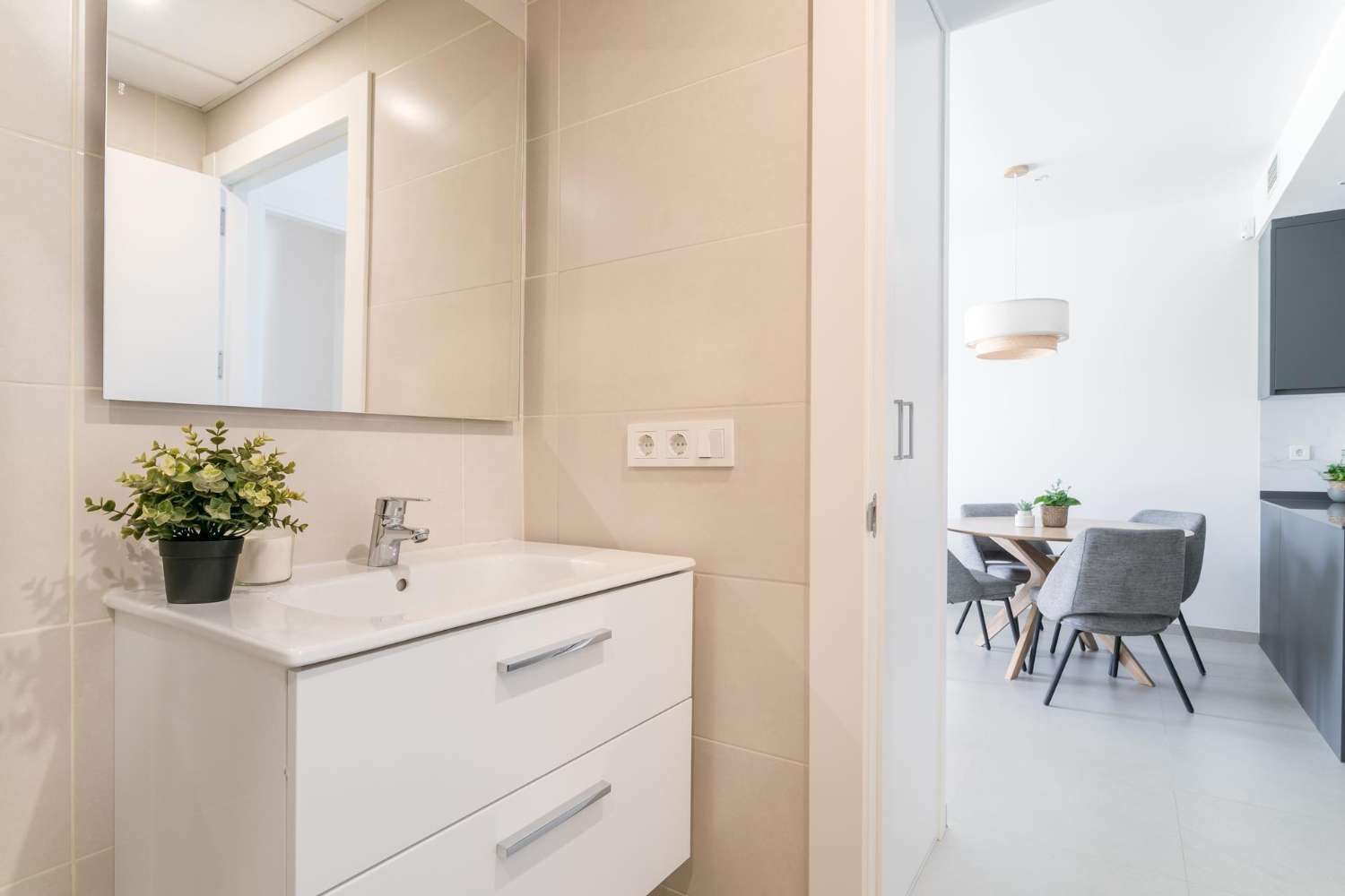 Exclusivo Ático a Pasos del Mar en Torrevieja