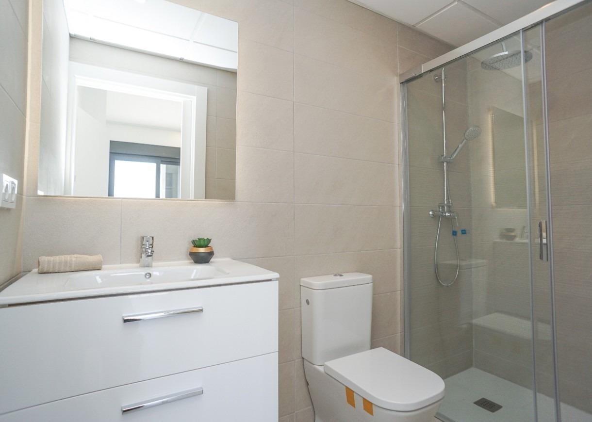 Exclusivo Ático a Pasos del Mar en Torrevieja