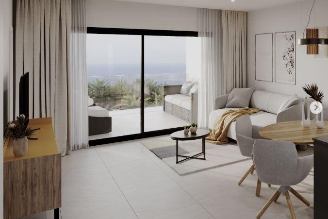 Exclusivo Ático a Pasos del Mar en Torrevieja