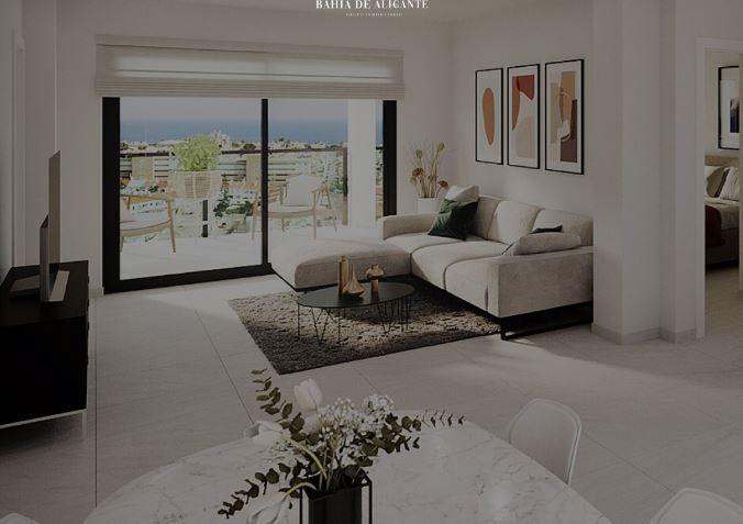Exclusivo Ático a Pasos del Mar en Torrevieja