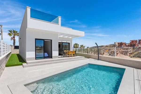 Villa en venta en Algorfa