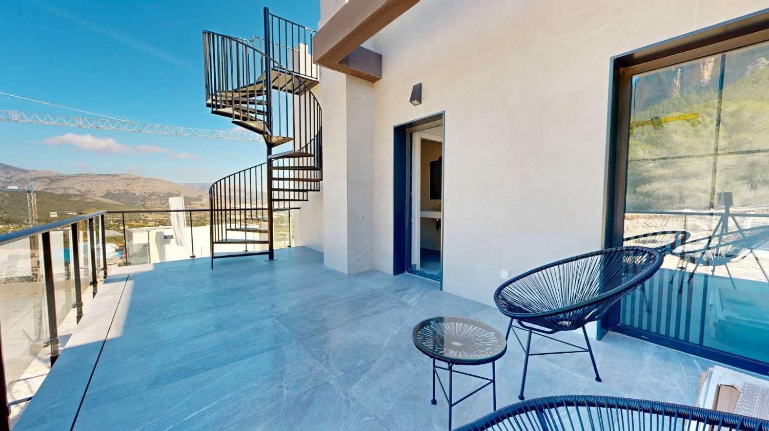 Vivienda con Piscina Propia en Polop