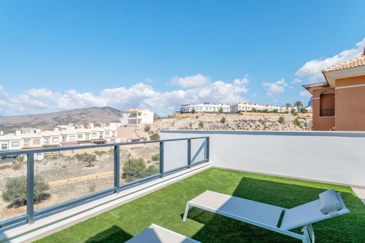 Villa frente al mar Mediterraneo