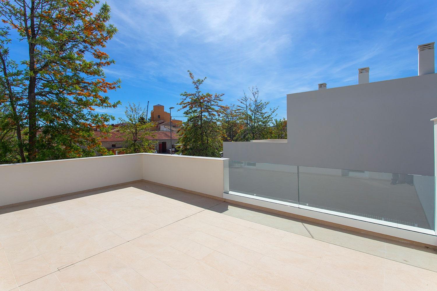 Chalet Sostenible con Piscina Privada en Hondon de las Nieves