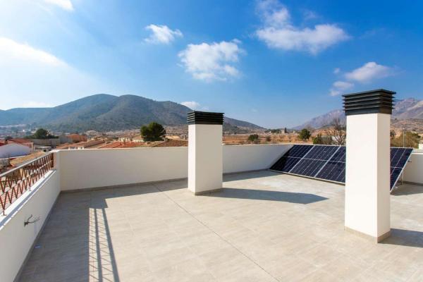 Chalet en venta en Hondón de las Nieves
