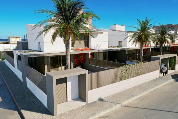 Villa en venta en Islas Menores-Mar de Cristal (Cartagen...