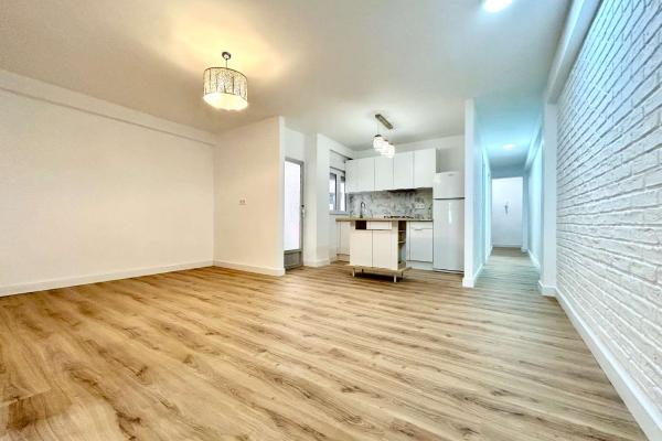 Apartamento de 3 habitaciones en venta en Torrevieja.