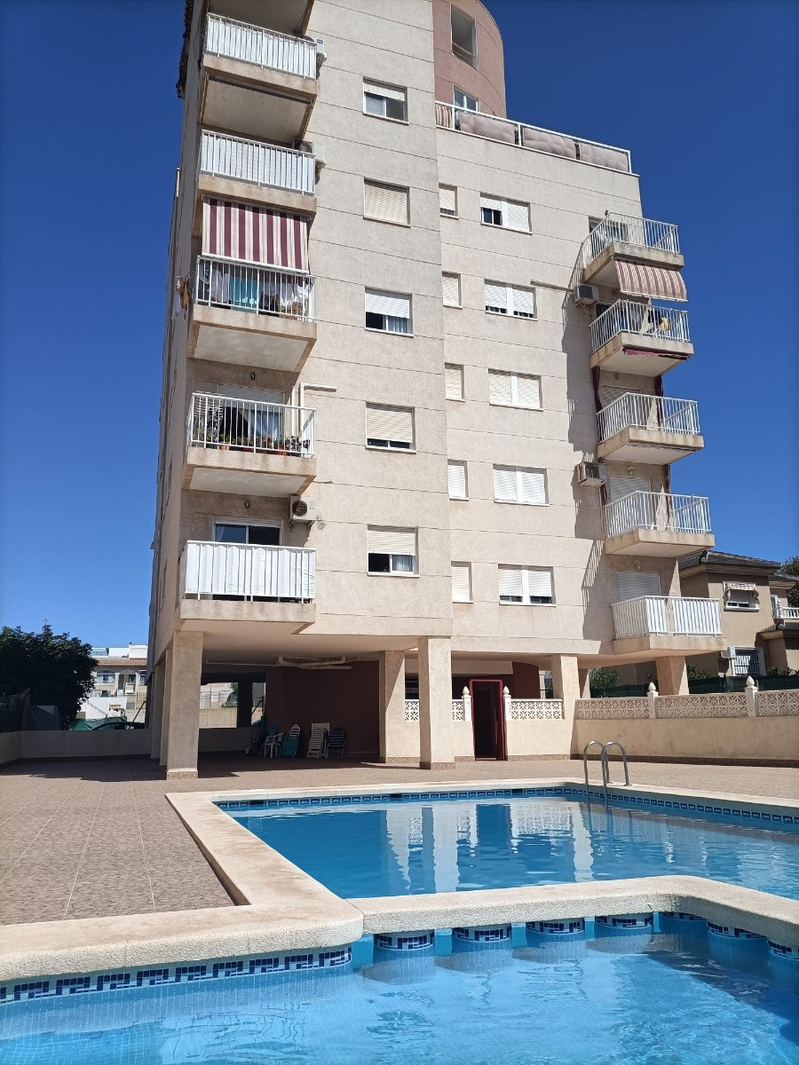Appartement de 2 chambres à vendre à Torrevieja