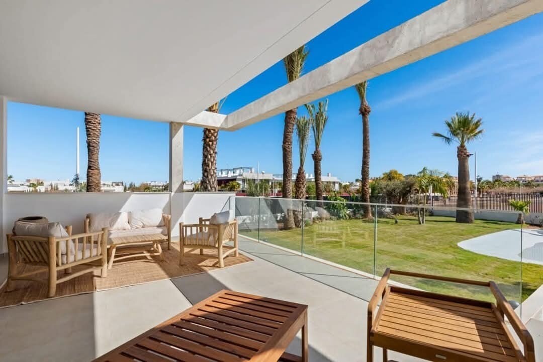 Nieuw gebouwd penthouse met solarium en garage in Mar de Cristal, Cartagena.