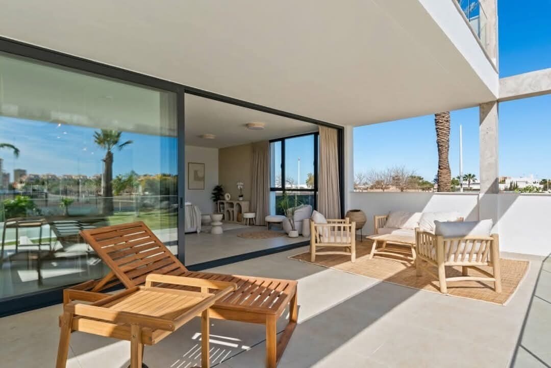 Nieuw gebouwd penthouse met solarium en garage in Mar de Cristal, Cartagena.
