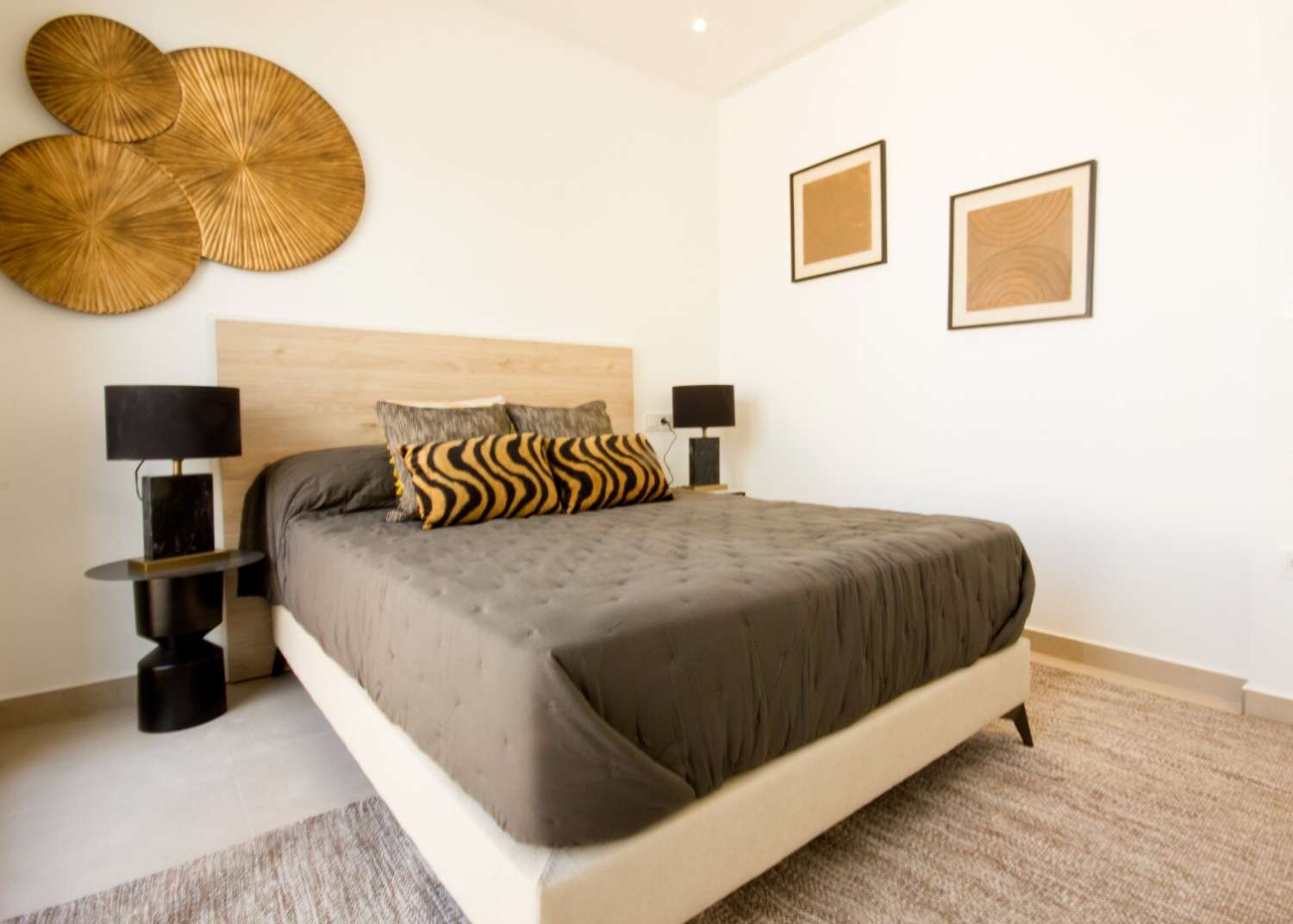 Casa bifamiliare di nuova costruzione, al piano terra, con 2 camere da letto, a San Fulgencio