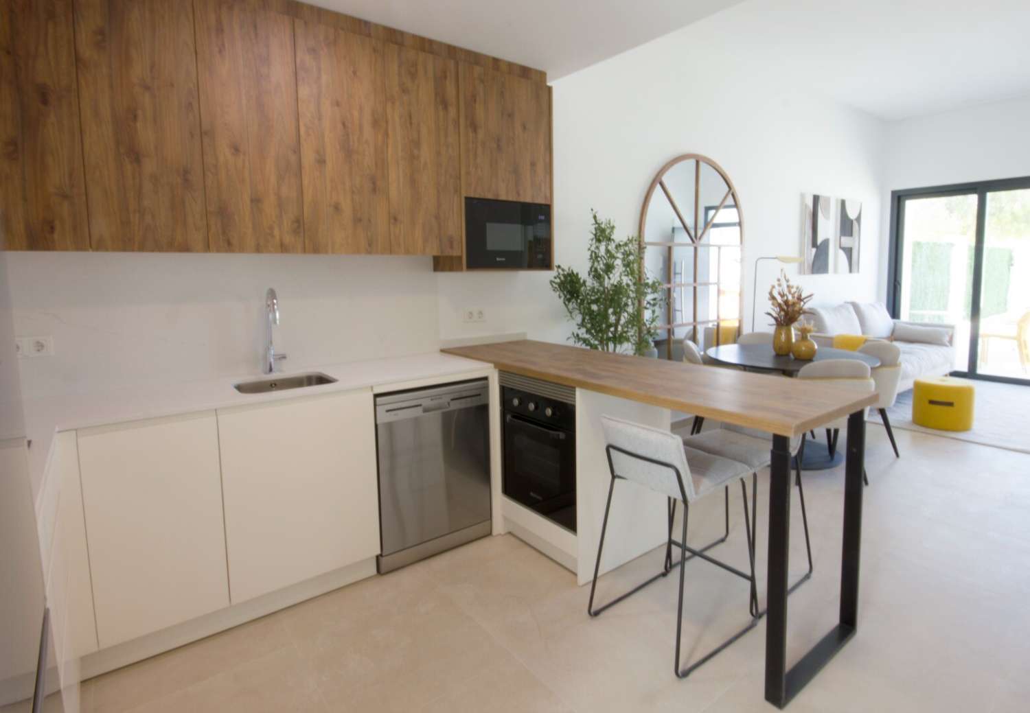 Casa bifamiliare di nuova costruzione, al piano terra, con 2 camere da letto, a San Fulgencio