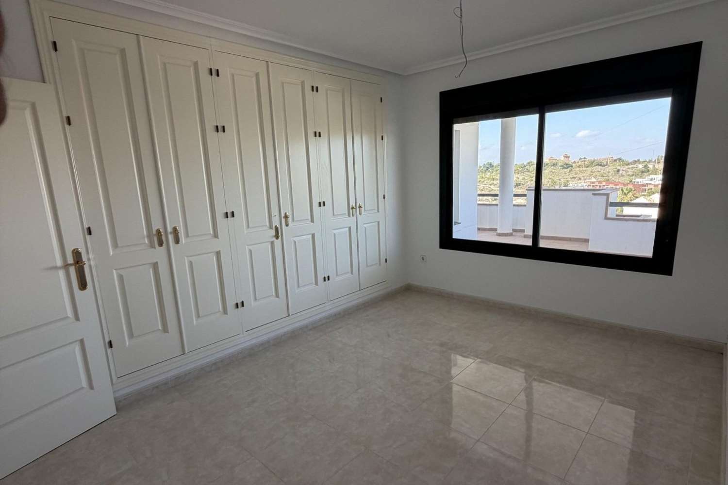 Kant-en-klare appartementen te koop in Lomas de Campoamor, Orihuela Costa