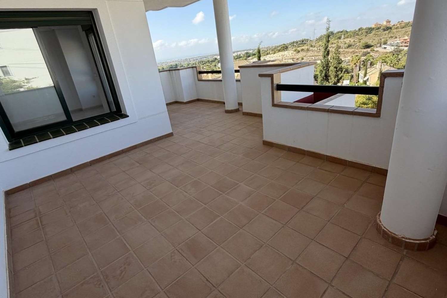 Kant-en-klare appartementen te koop in Lomas de Campoamor, Orihuela Costa