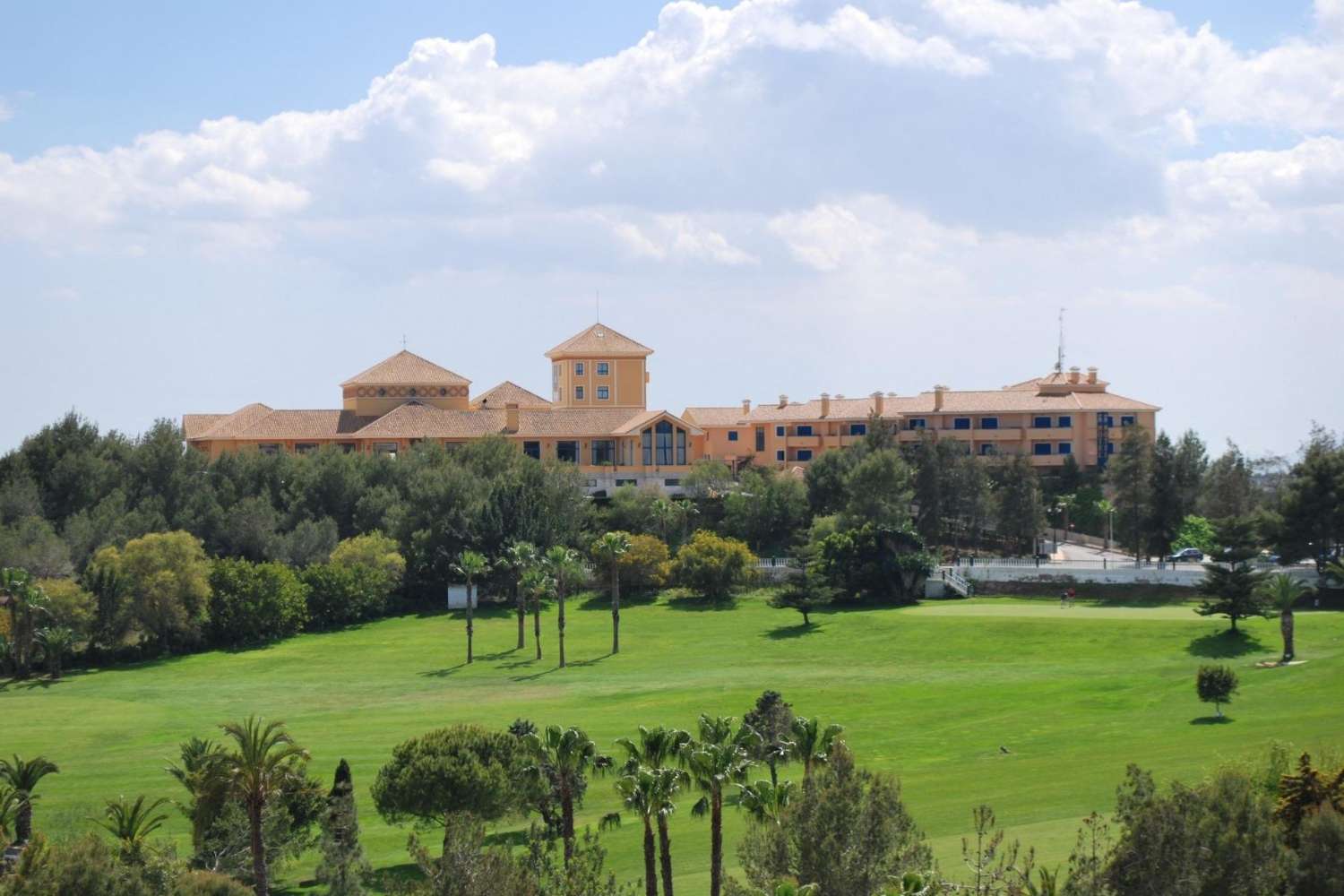 Kant-en-klare appartementen te koop in Lomas de Campoamor, Orihuela Costa