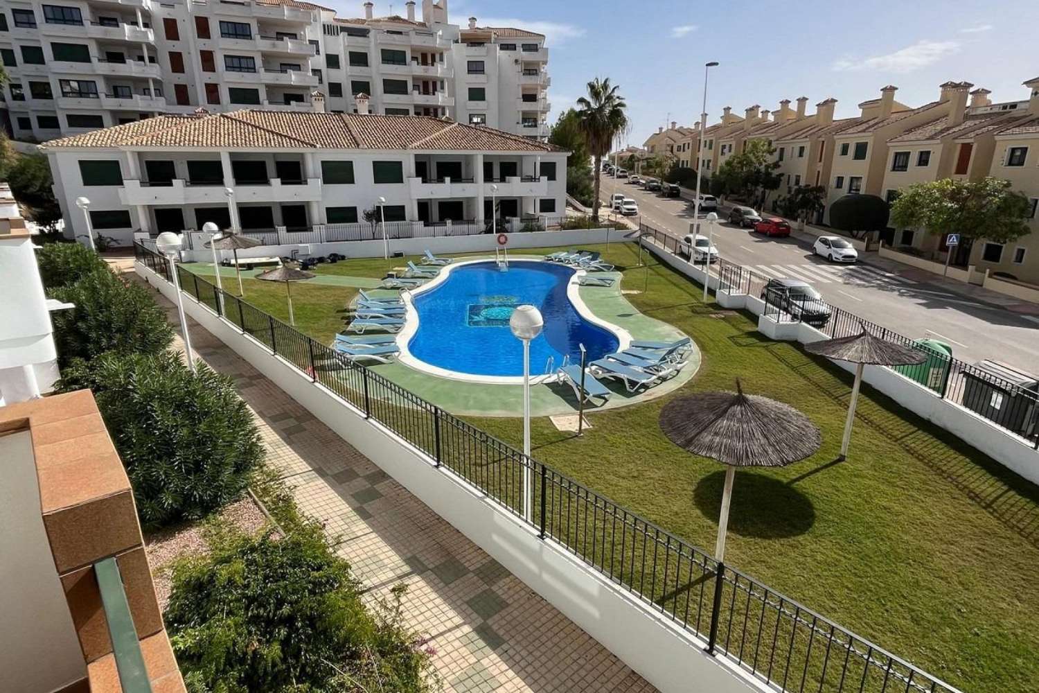 Kant-en-klare appartementen te koop in Lomas de Campoamor, Orihuela Costa
