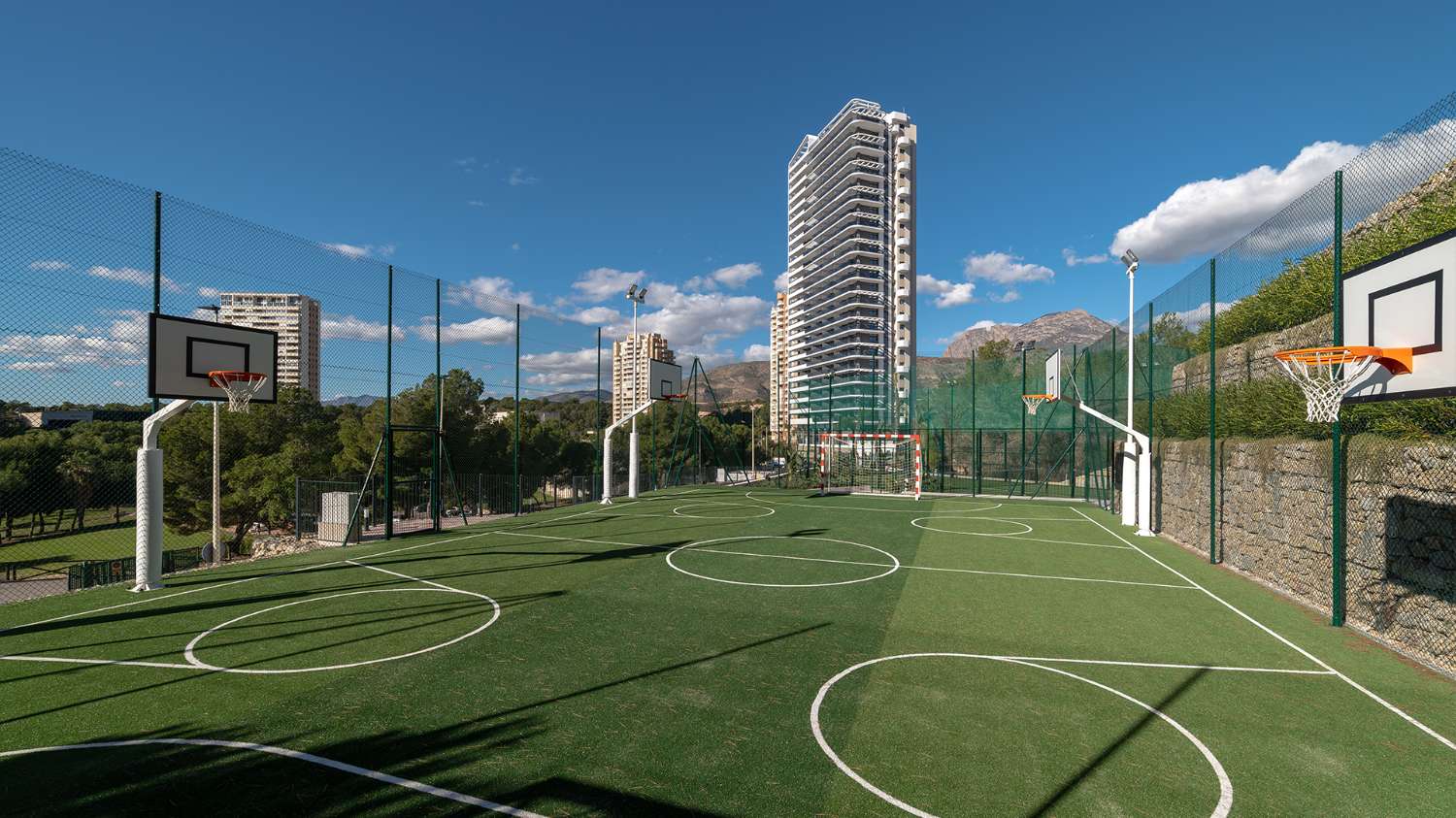 Apartamentos de obra nueva con excelentes zonas comunes en Benidorm