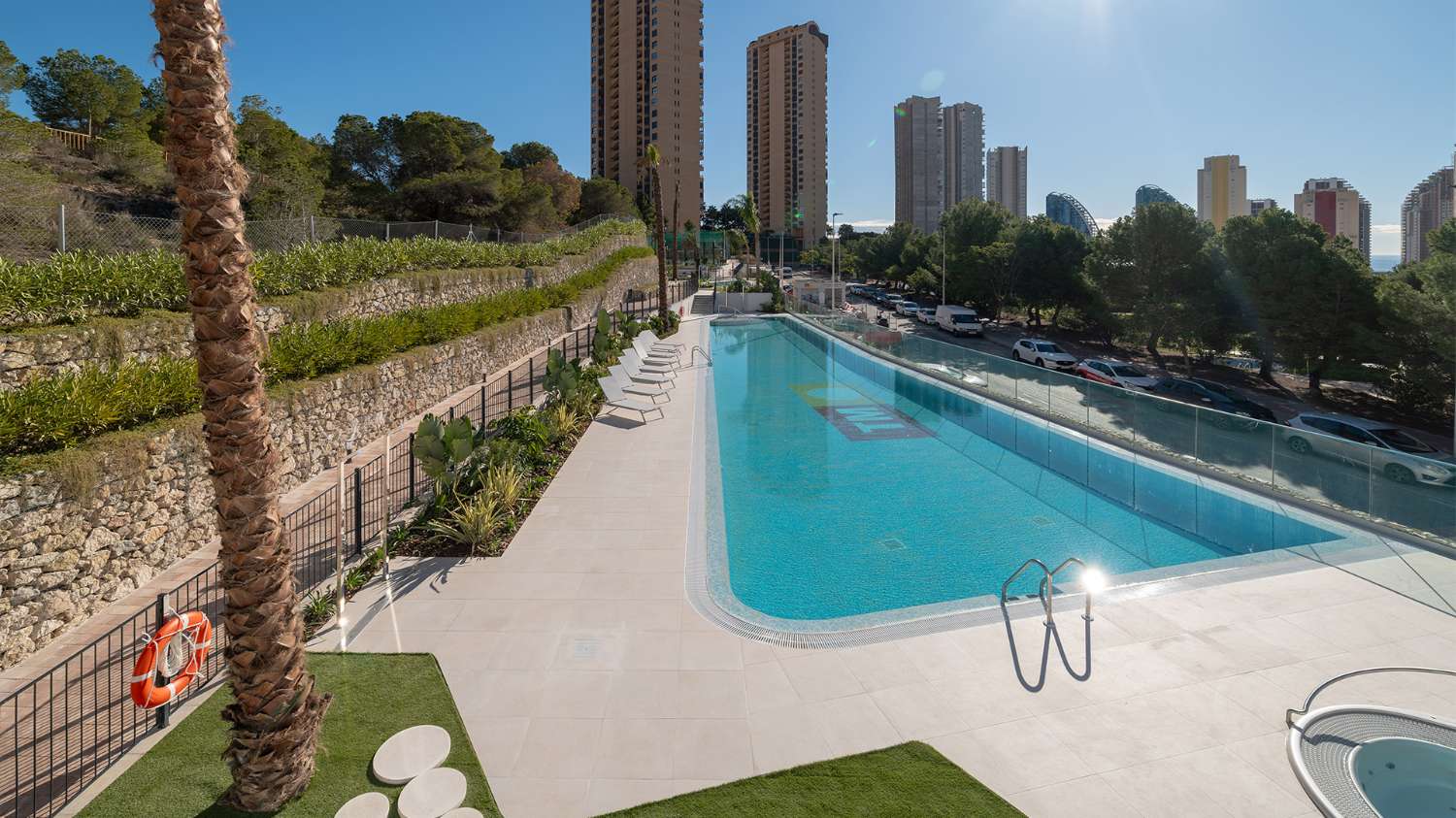 Apartamentos de obra nueva con excelentes zonas comunes en Benidorm
