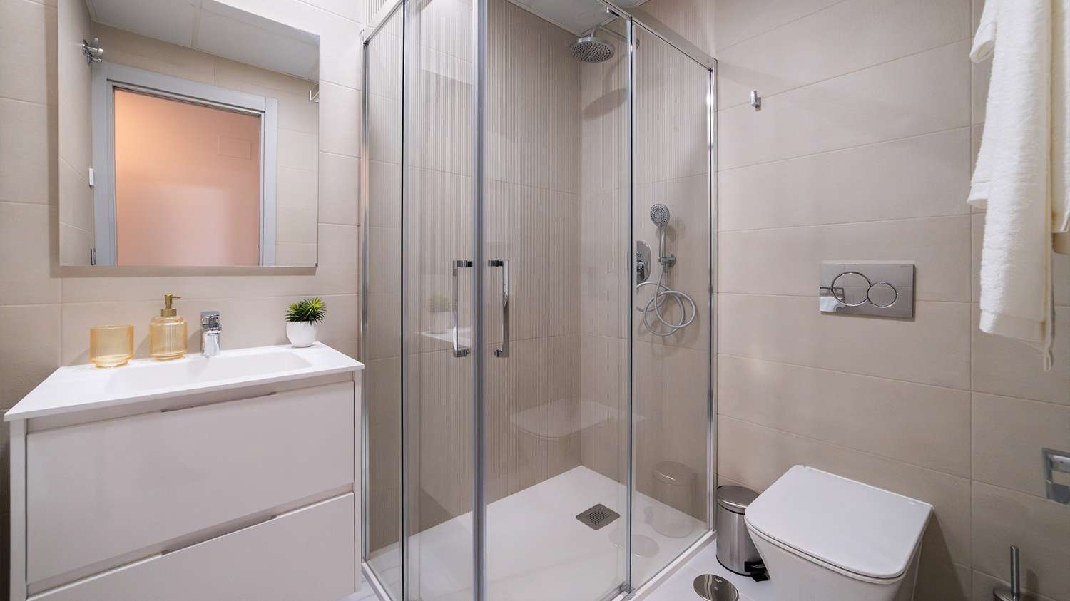 Apartamentos de obra nueva con excelentes zonas comunes en Benidorm