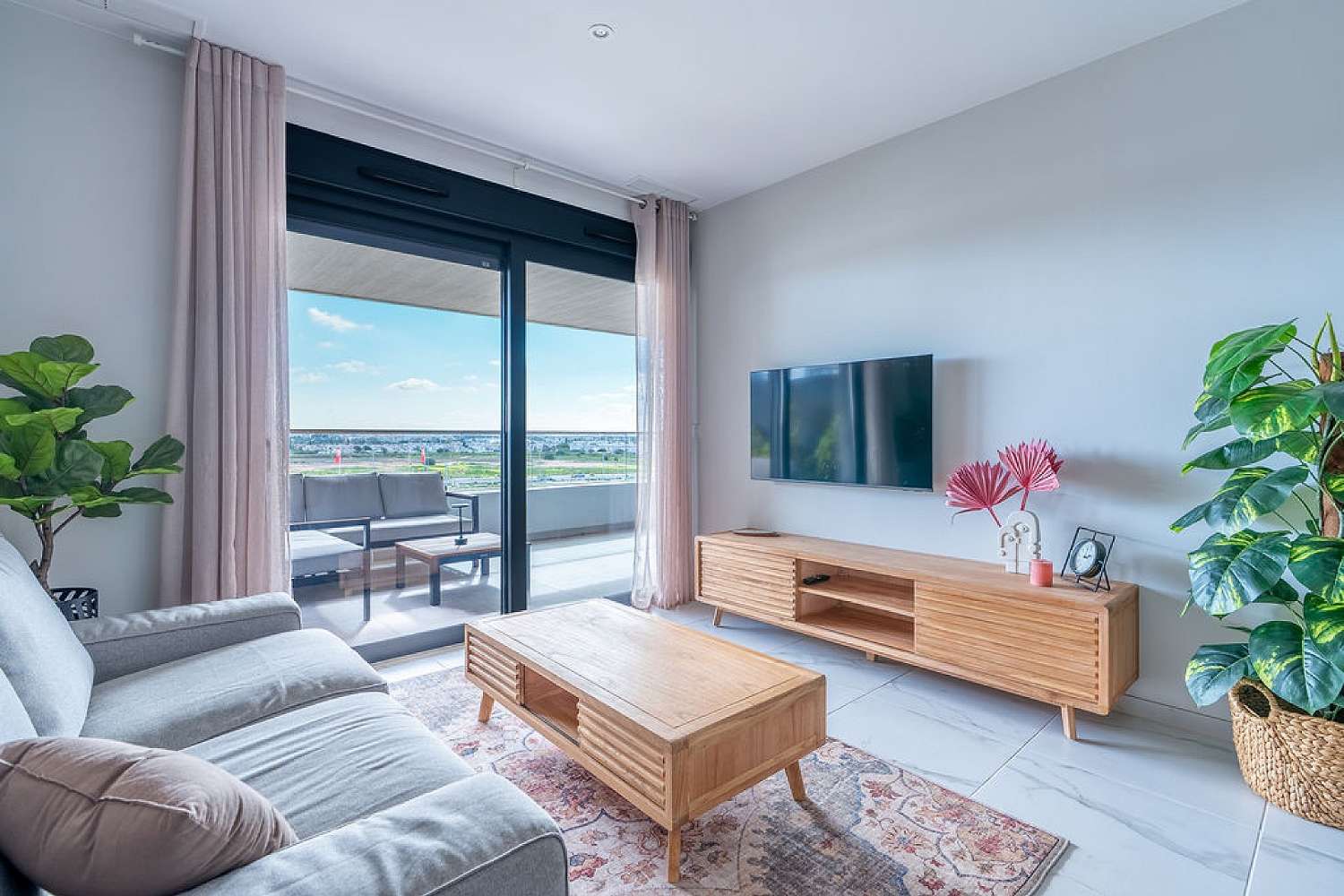 Apartamento de temporada en El Chaparral (Torrevieja)
