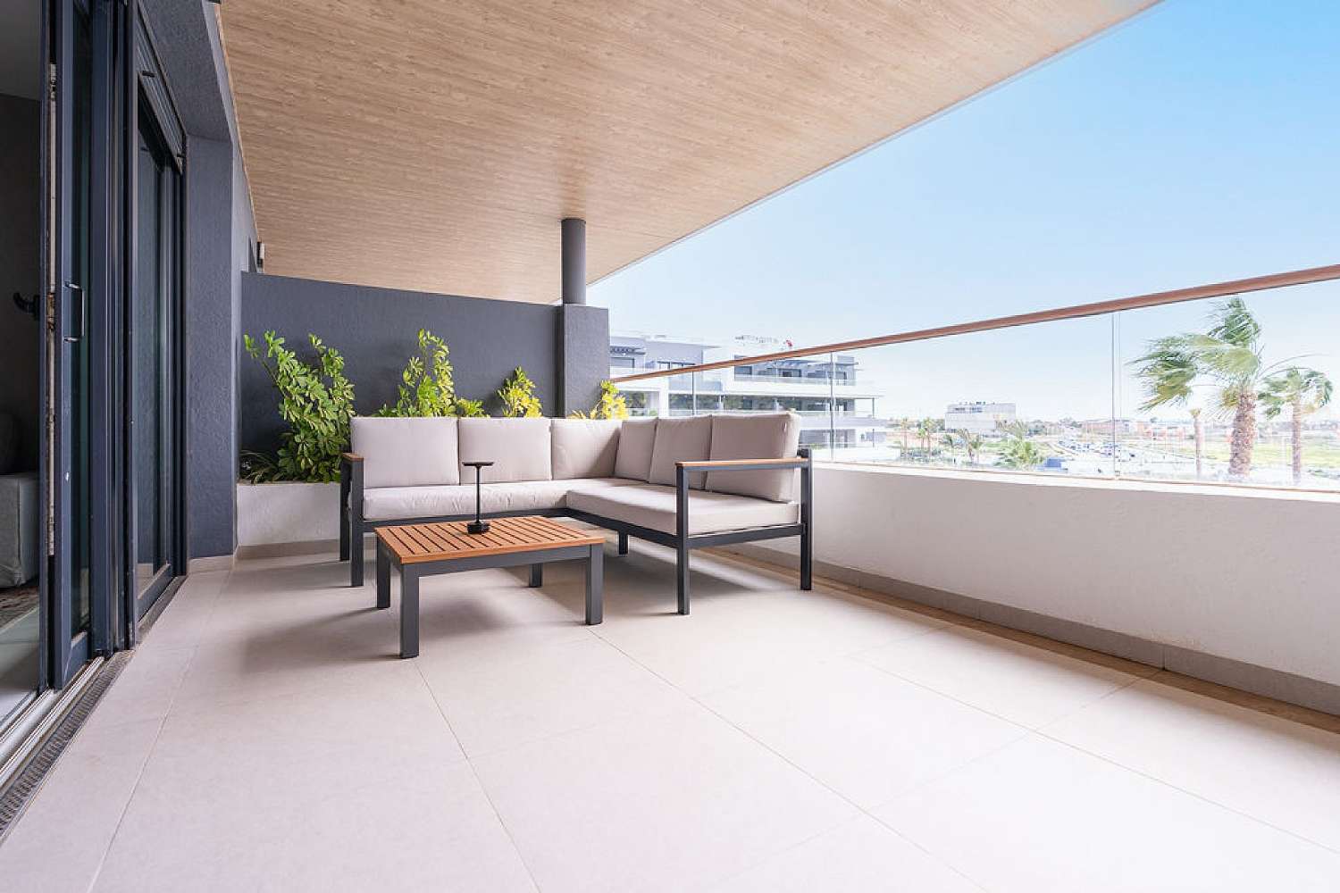 Apartamento de temporada en El Chaparral (Torrevieja)