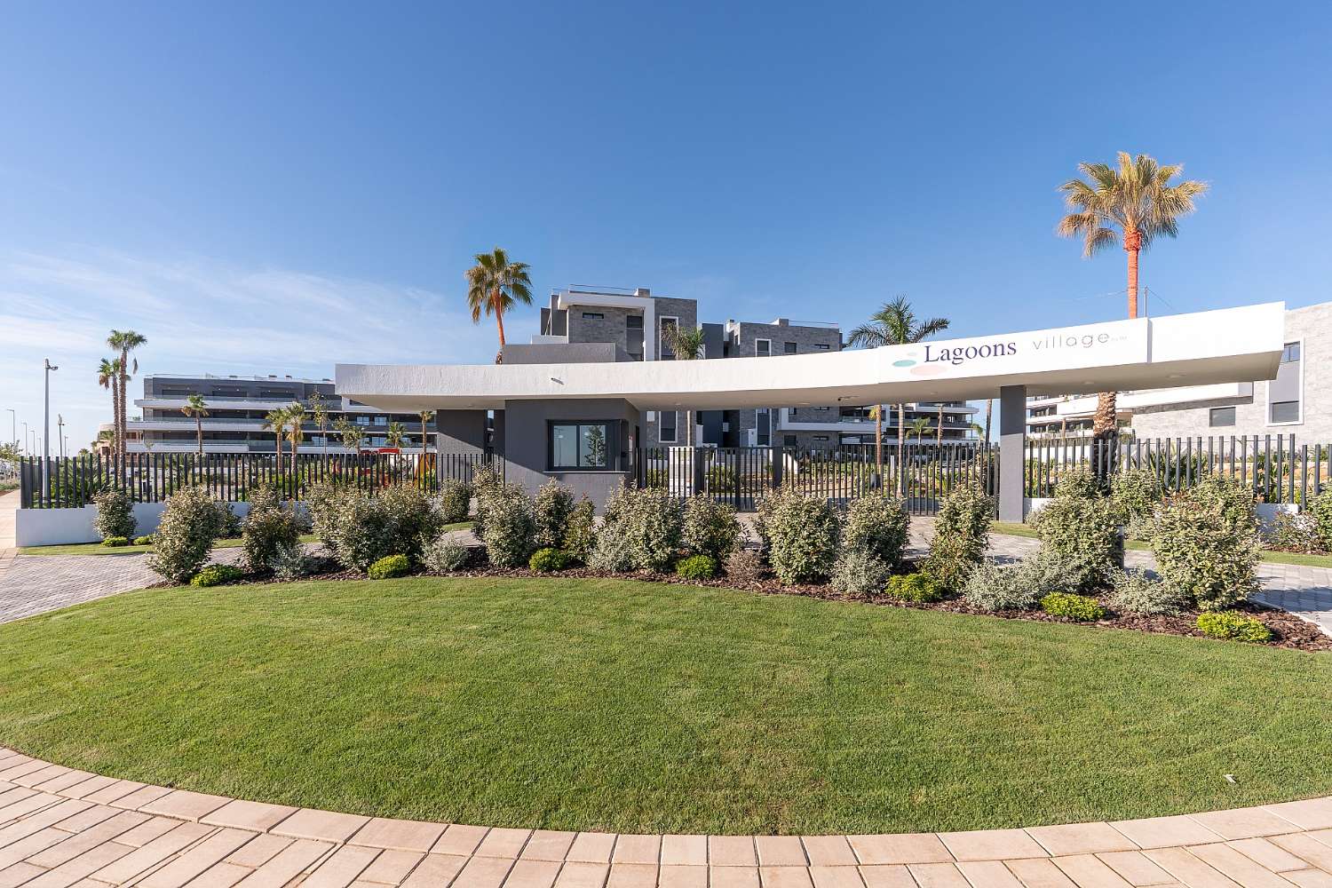 Apartment seasonal in El Chaparral (Torrevieja)